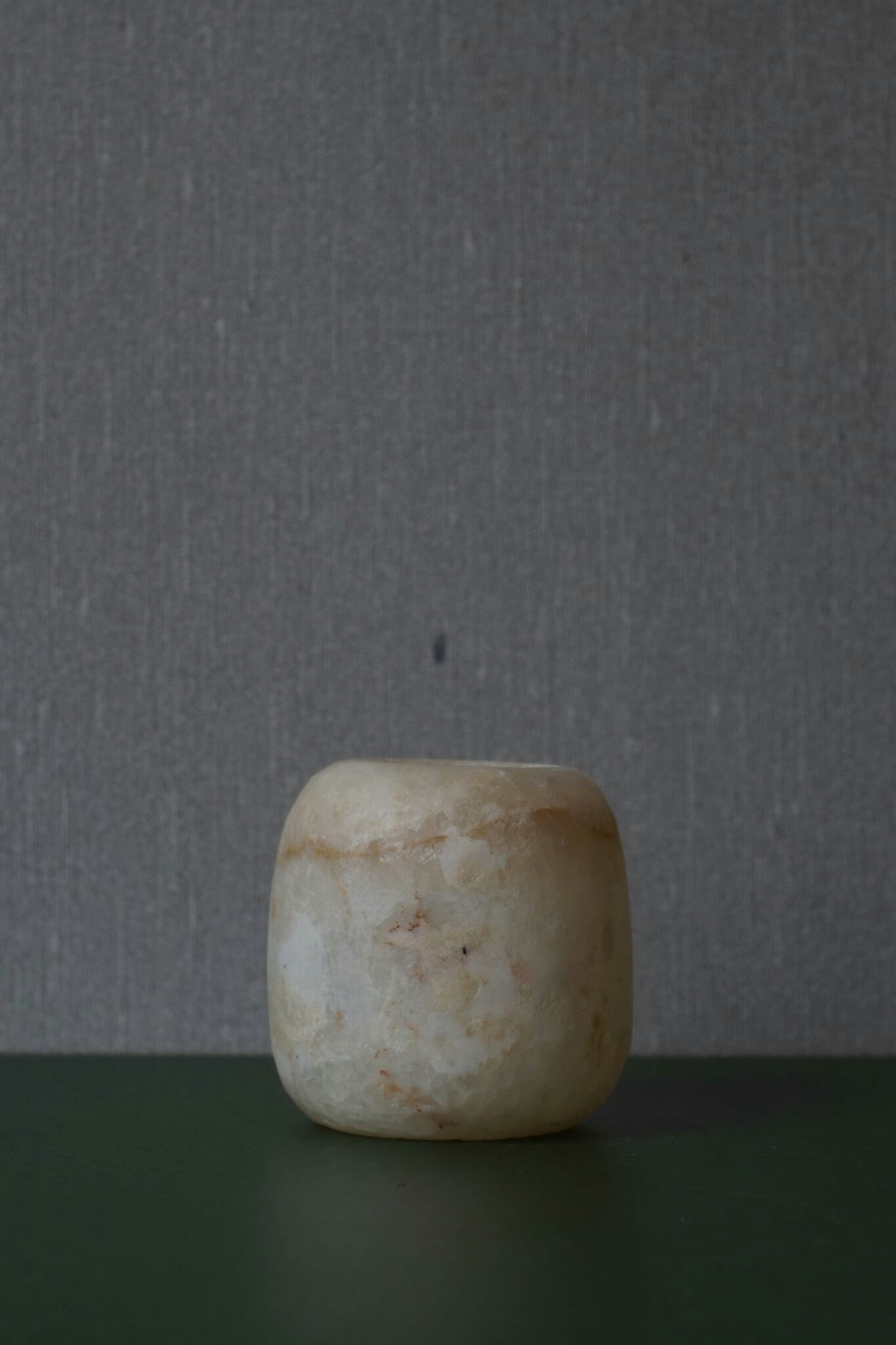 Ljuslykta alabaster 8 cm