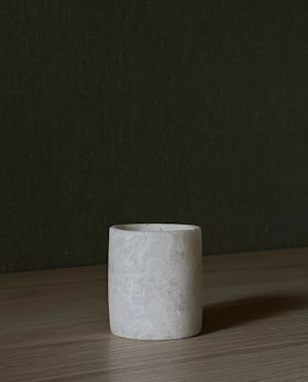 Ljuslykta alabaster 6 cm - helvit extra matt