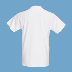 TITTY PRIDE, vit t-shirt (lös passform)