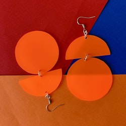 Utförsäljning örhängen: neonorange (ord. 250 kr)
