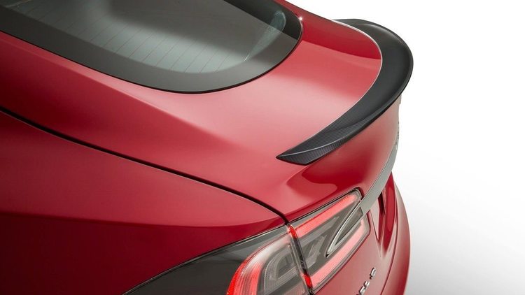 Model S Spoiler i kolfiber matt