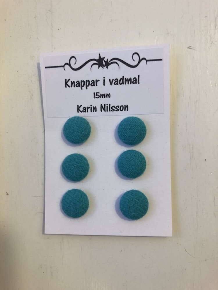 1 st Knapp klädd med vadmal 15mm olika färger