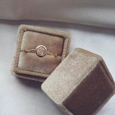 "Milkyway" ring in gold, choose gemstones