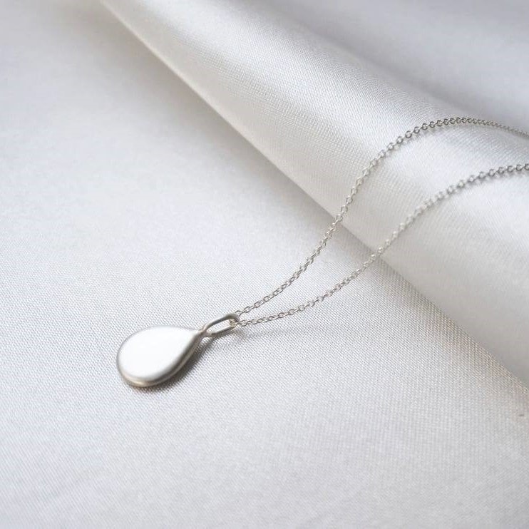 "Silverdrop" necklace in silver