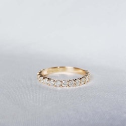 "Barbarella" ring med 0.45ct W/SI diamanter