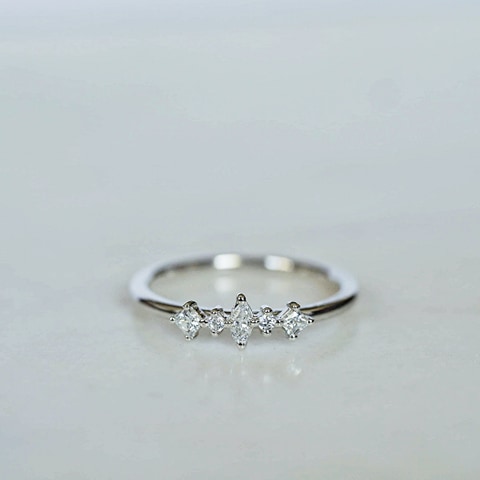 "Iris" ring with diamonds
