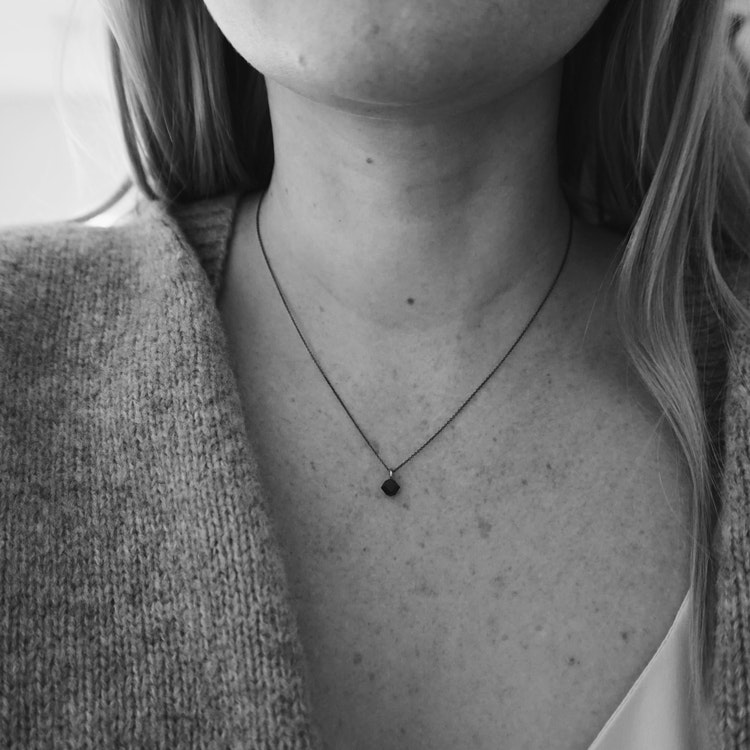 "Mini Abisko" necklace with a raw garnet crystal found in Abisko