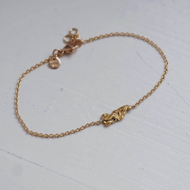 "Nugget" bracelet with a gold nugget from Finland