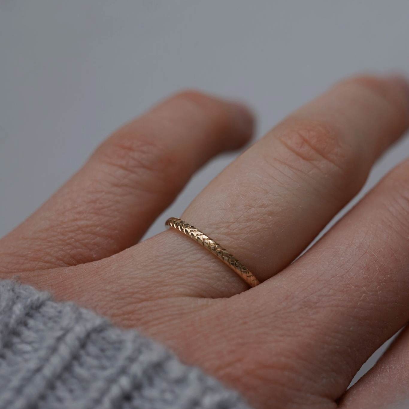 "Idun" ring in gold