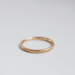 "Idun" ring in gold