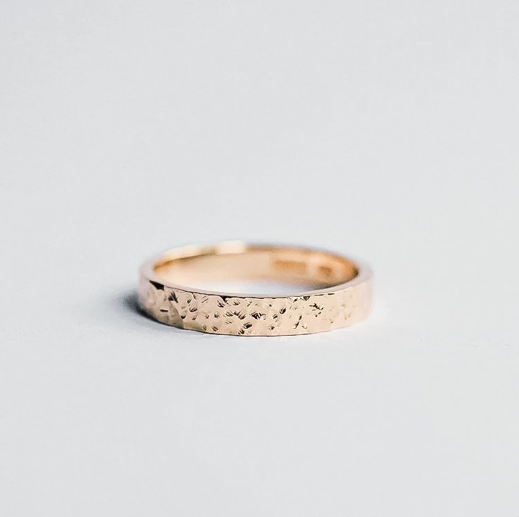 "Polar" 4mm gold ring