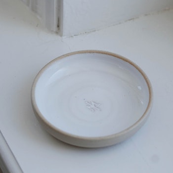 Jewelry tray white