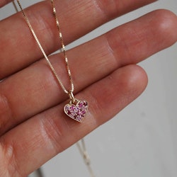 "Pavé sparkle Heart" hänge i 18K guld med rubiner & rosa safirer
