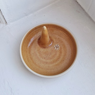 Combination tray ocher