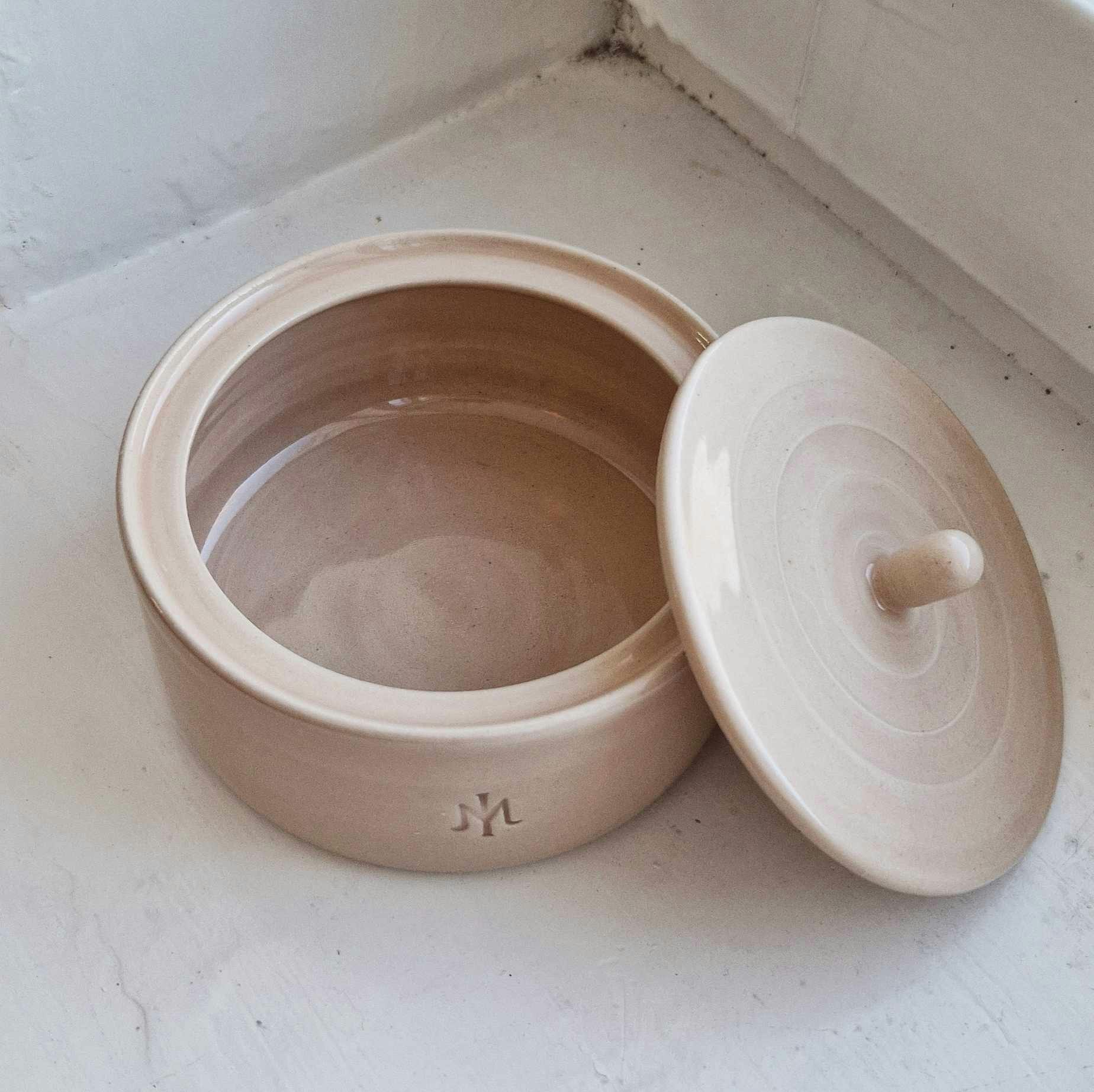 Ceramic jewelry box light pink