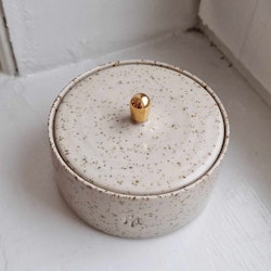 Ceramic jewelry box nude dot with gold bud