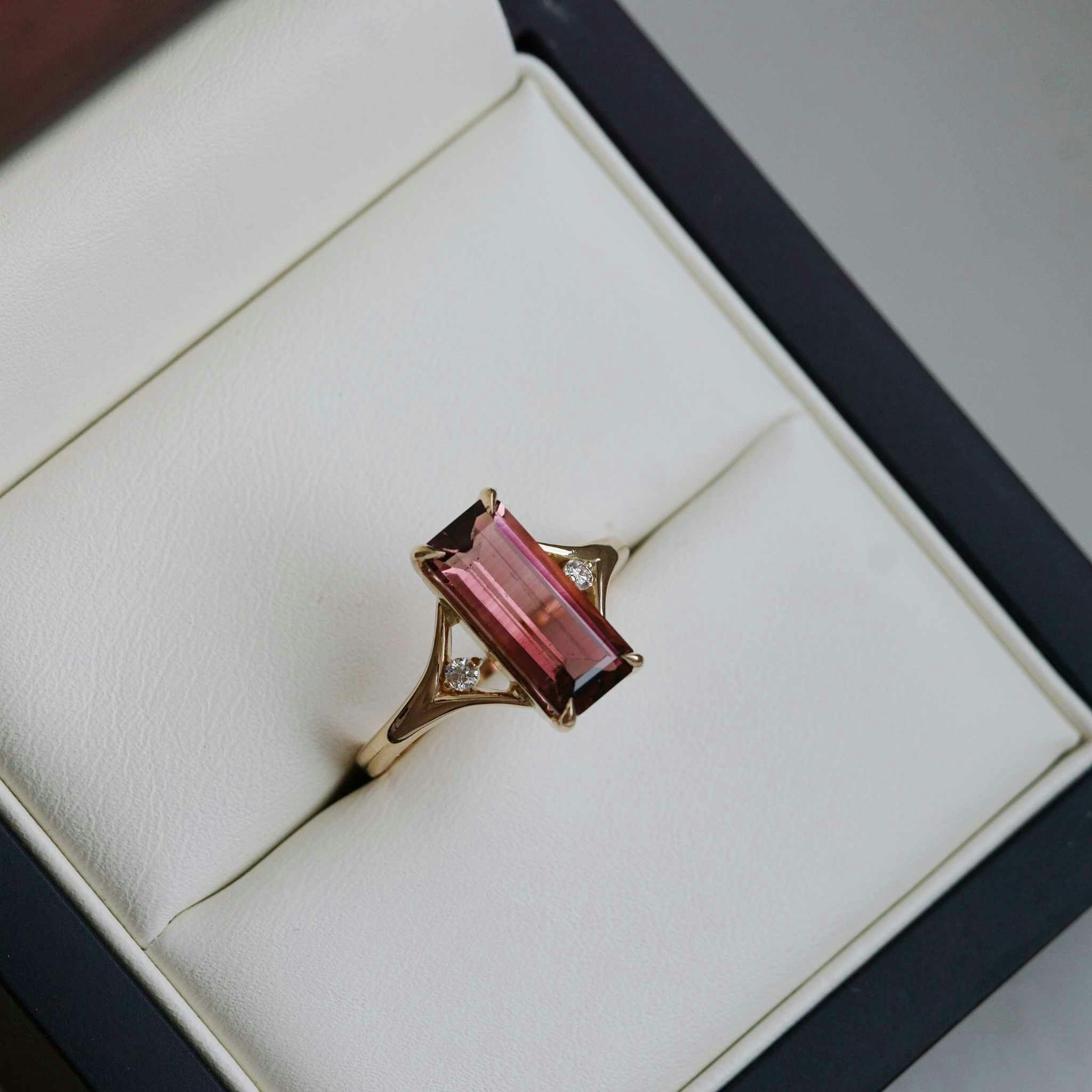 Cocktail "cherry blossom" gold ring