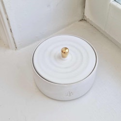 Ceramic jewelry box white with gold bud