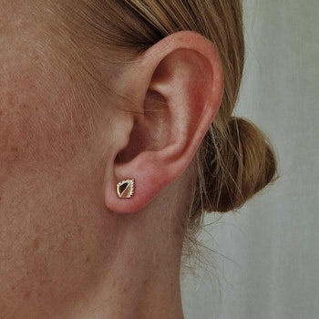 "Björk" earrings in gold