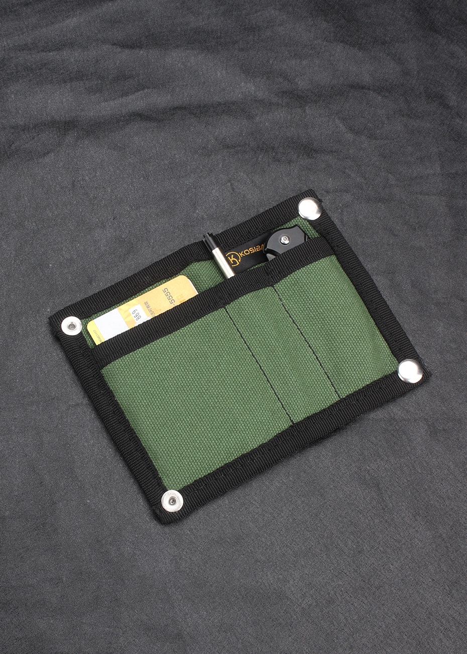 Small tactical EDC wallet for money and tools