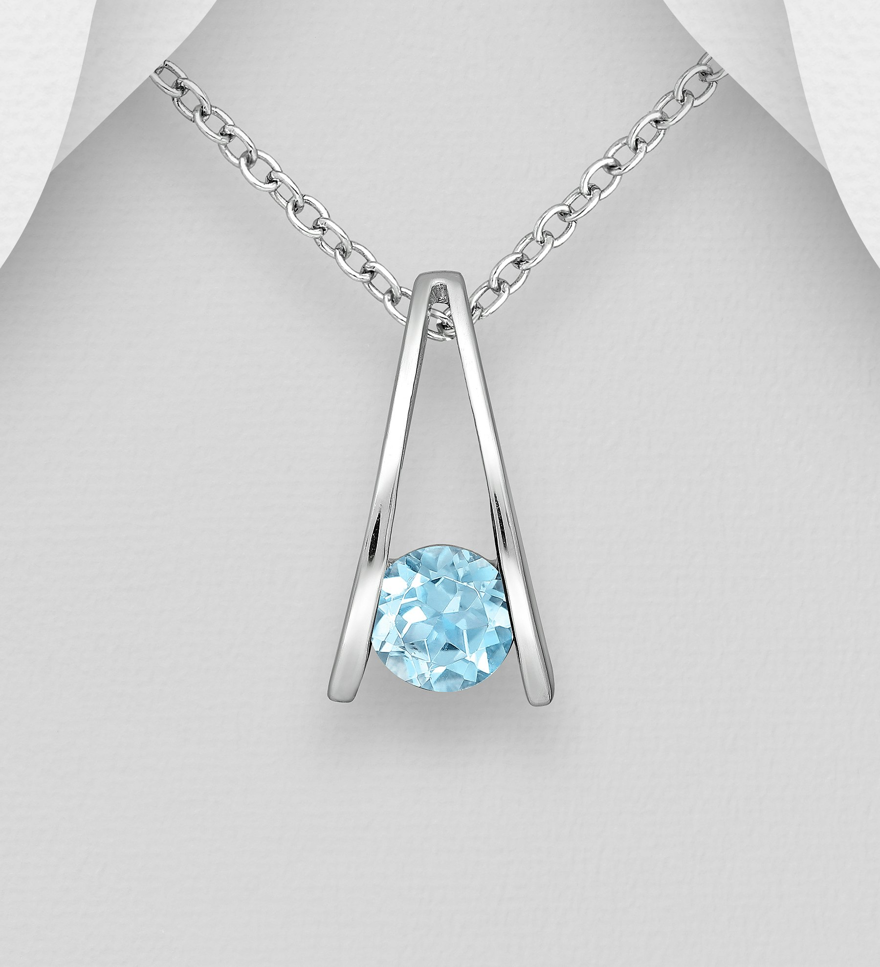 La Preciada: 925 Sterling Silver Solitaire Pendant!