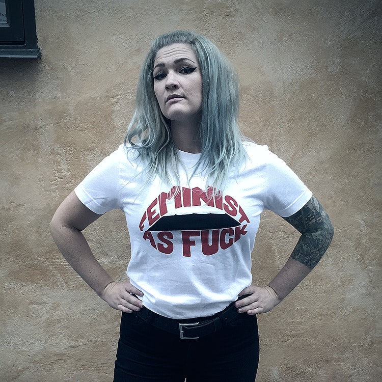 Feminist lips t-shirt (M)