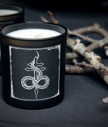 Scented candle Leviathan cross