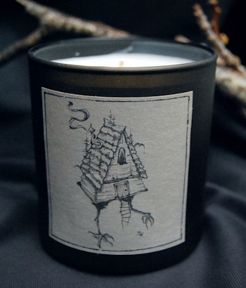 Scented candle Baba Yaga