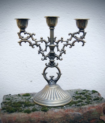Three-armed candlesticks