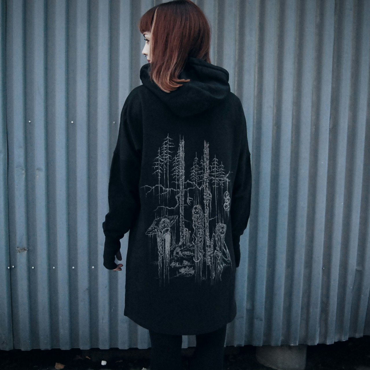 Kikímara lång hoodie (S)