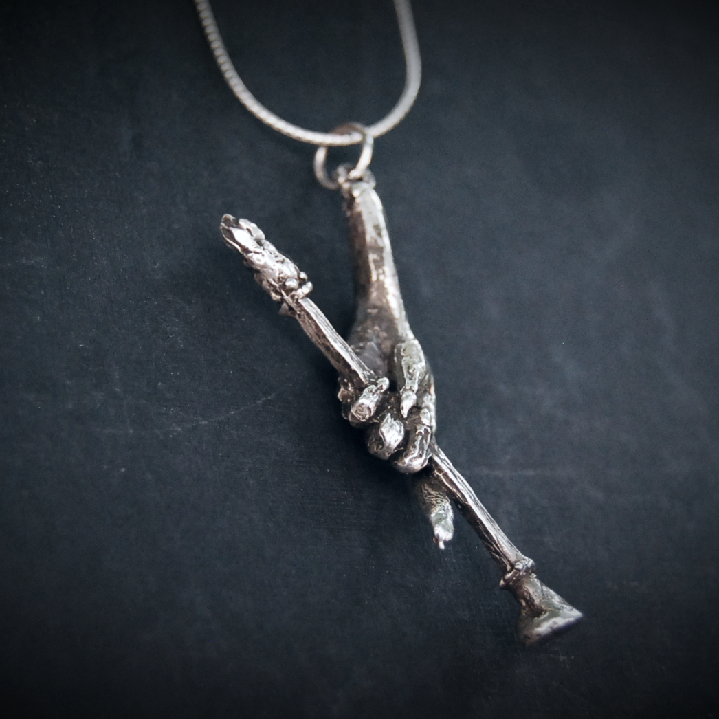Hag's Hand necklace