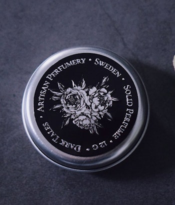 Château solid perfume