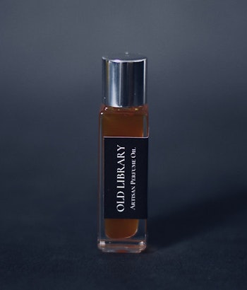 Old Library perfume oil