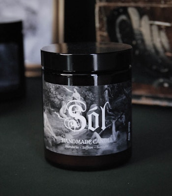 Sól scented candle