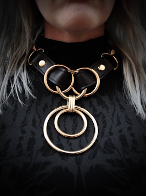 Infinity halsband guld