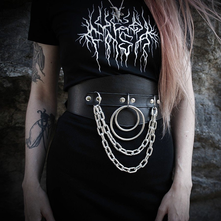Ve & fasa - Dark Clothing and Morbid Arts
