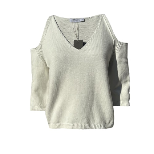 cutouts crème white