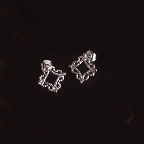 ''Fri'' Silver Earrings