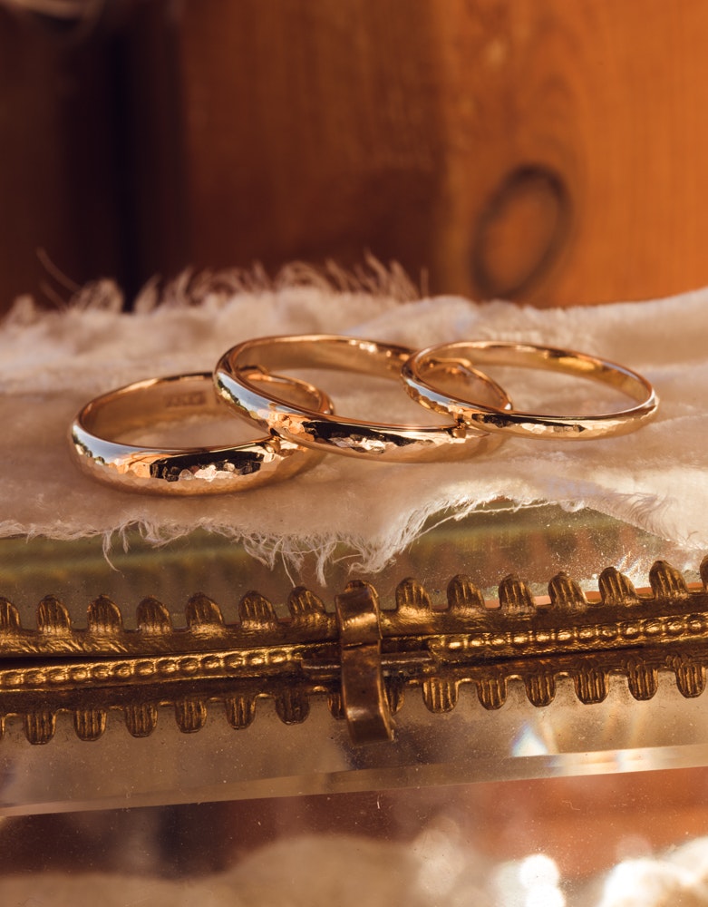 ''Vala'' Hammered 18k Red Gold Ring