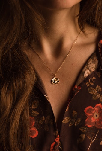 ''Meteorit'' Pendant 18k Yellow Gold