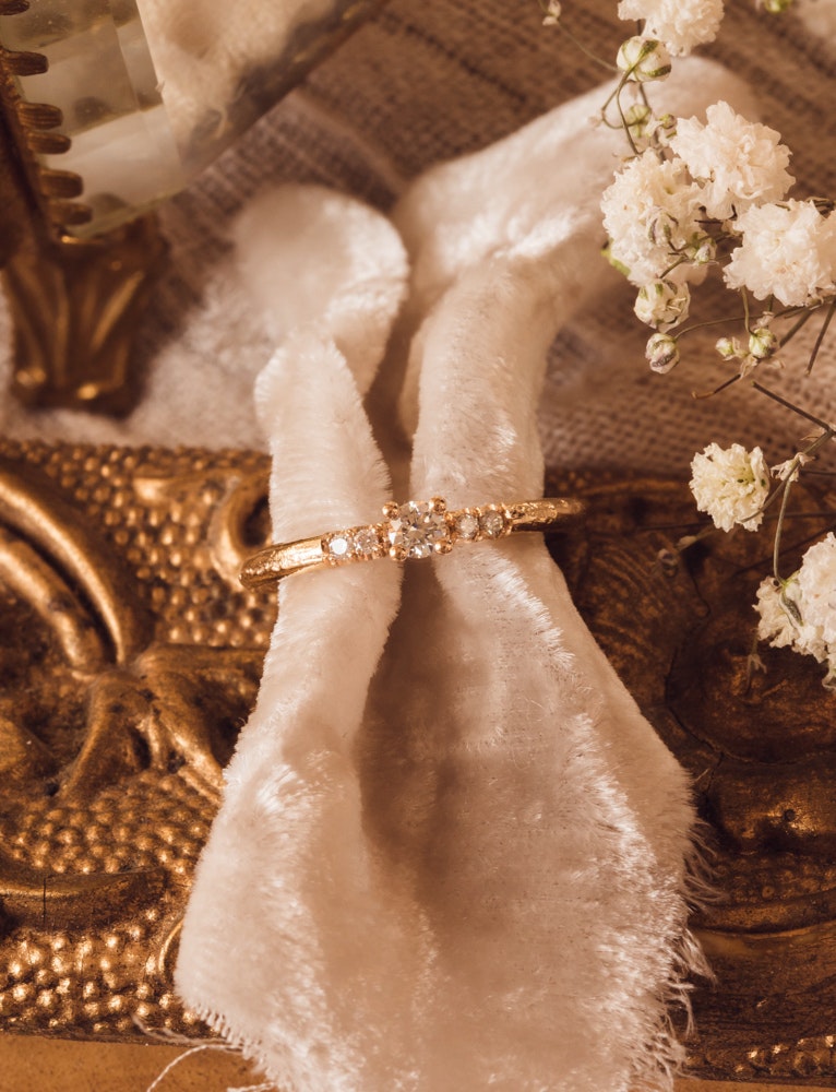 ''Månglöd'' Diamantring 18k Rödguld