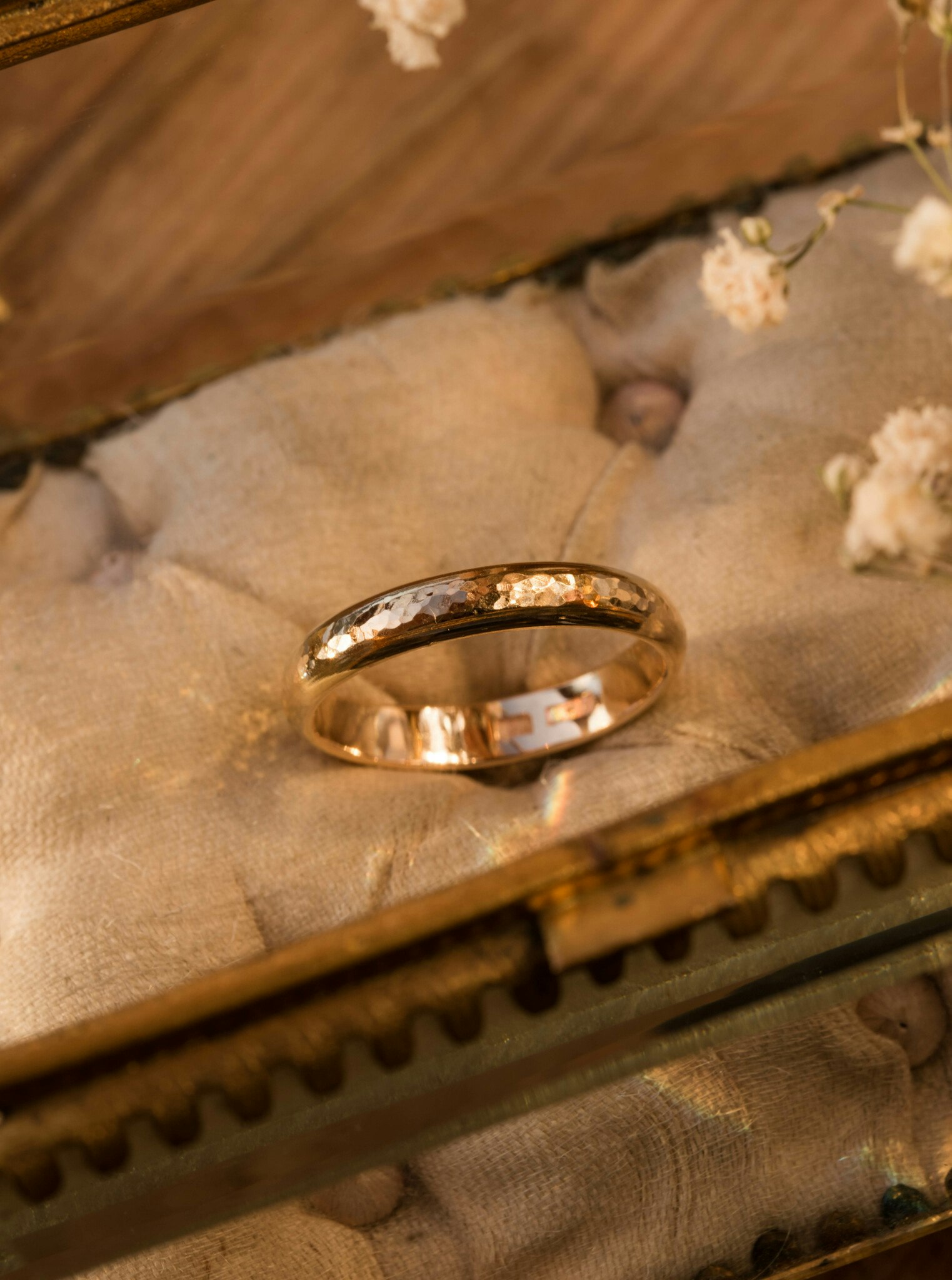 ''Vala'' Hammered 18k Red Gold Ring