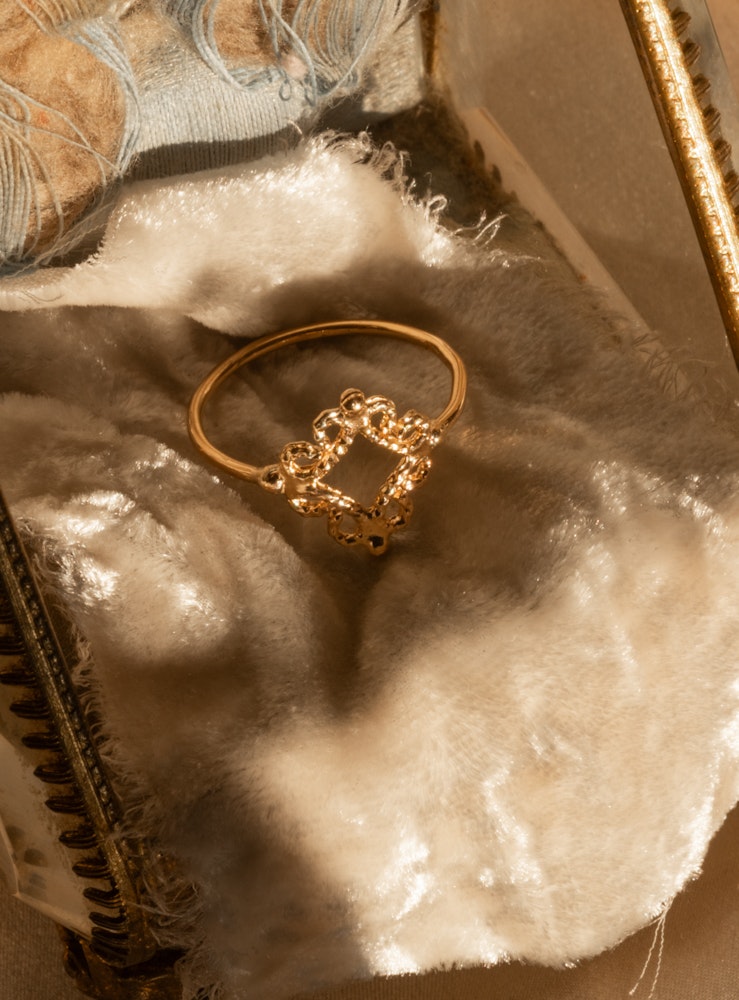 ”Fri” 18k Red Gold Ring