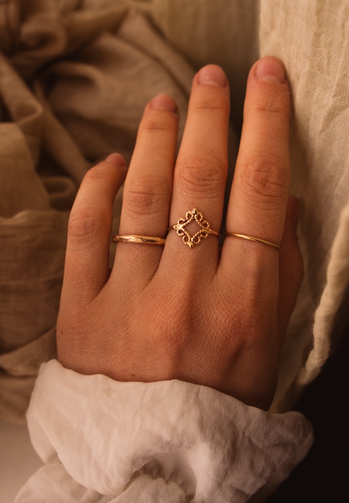 ”Vintergatan” Sandcasted 18k Red Gold Ring