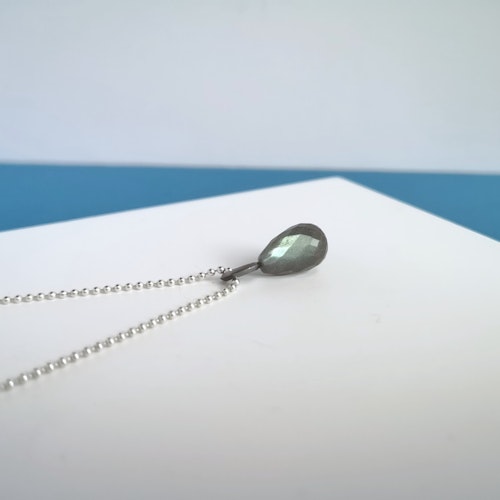 Margarita Pendant with Labradorite