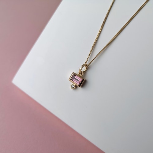 Stella Pendant with Pink Sapphire