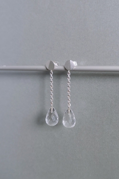Handmade dangle earrings silver quartz handgjorda dinglande örhängen kvarts