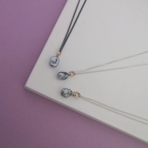 Minima Pendant with Keshi Pearl