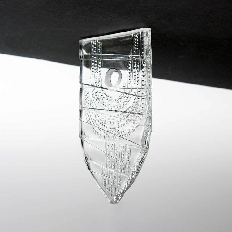 Crown - Glass prisms for crystal crown