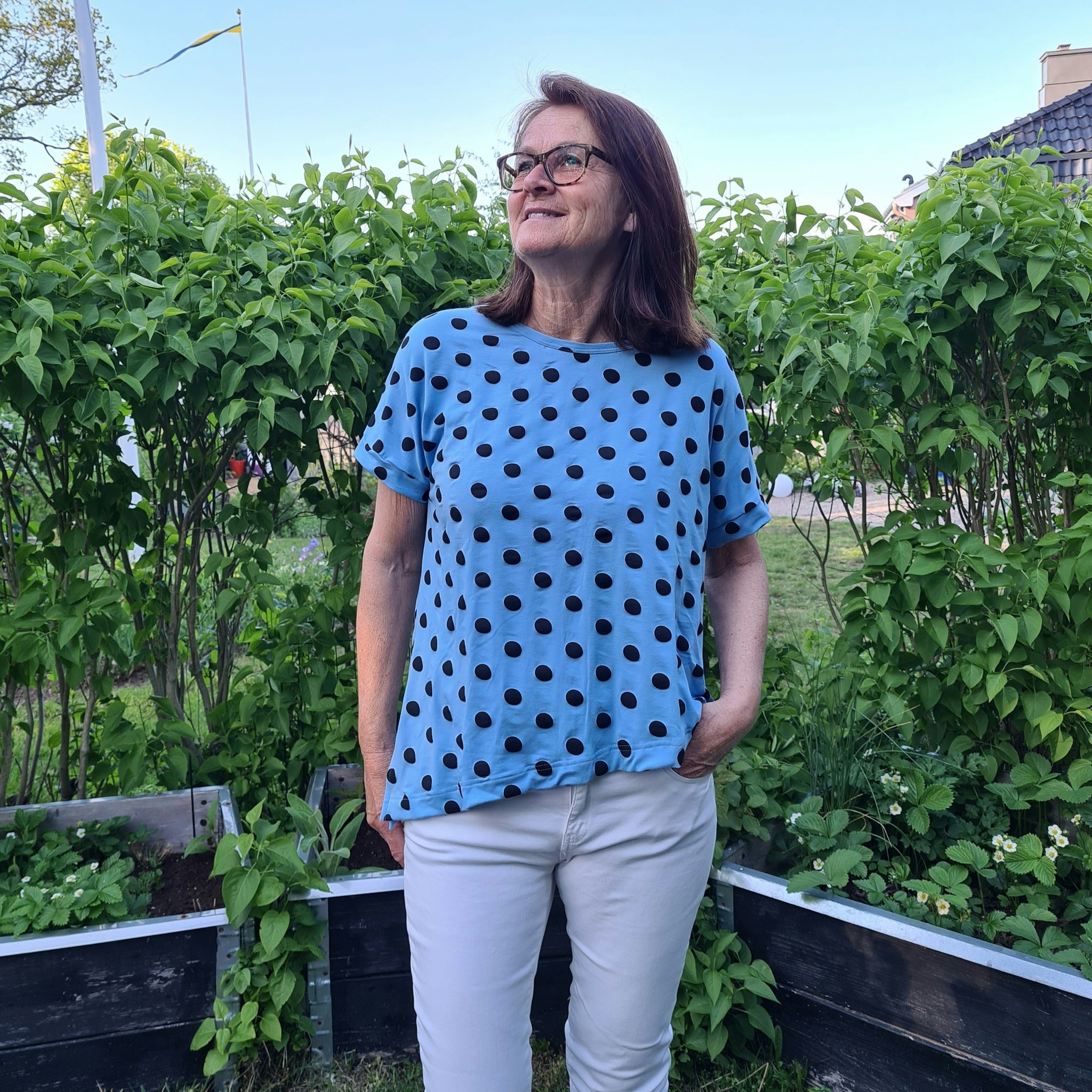 Himmelsblå topp - prickig